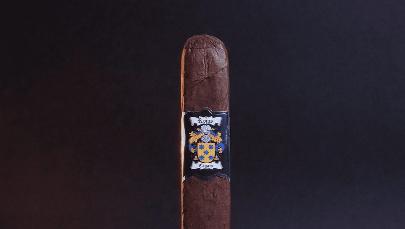 Prensado Maduro cigar — box-pressed, San Andrés wrapper, 52 × 6 vitola